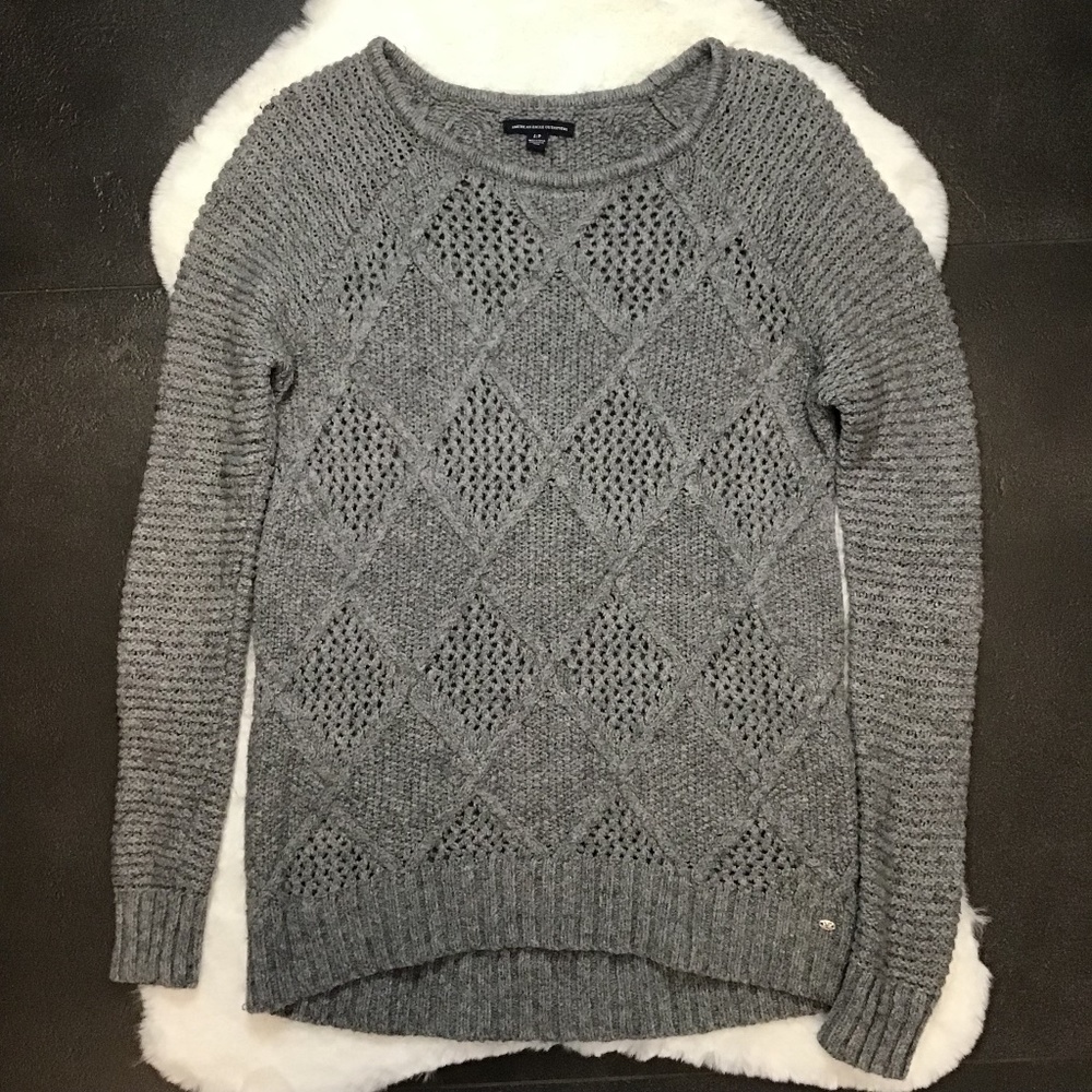 American Eagle Diamond Print Cable Knit Sweater